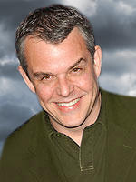 Danny Huston